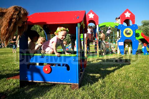 Уличное оборудование, Игровое оборудование, Детский игровой домик Елочка МФ 1.86 МФ 1.86