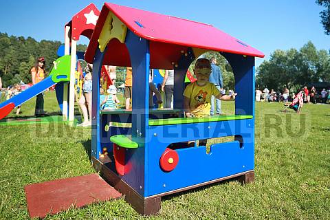 Уличное оборудование, Игровое оборудование, Детский игровой домик Елочка МФ 1.86 МФ 1.86