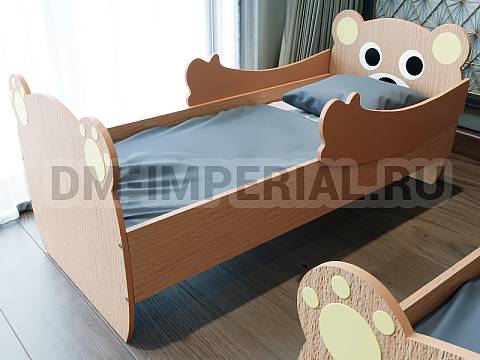 Оснащение детских садов, Кровати, Кровать ЛДСП Мишутка с рисунком и лапами КР-003-Р-Л